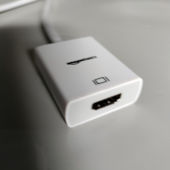 HDMI & VGA adapter Mini Display Port dongle Amazon basics video projector laptop - Picture 10 of 16